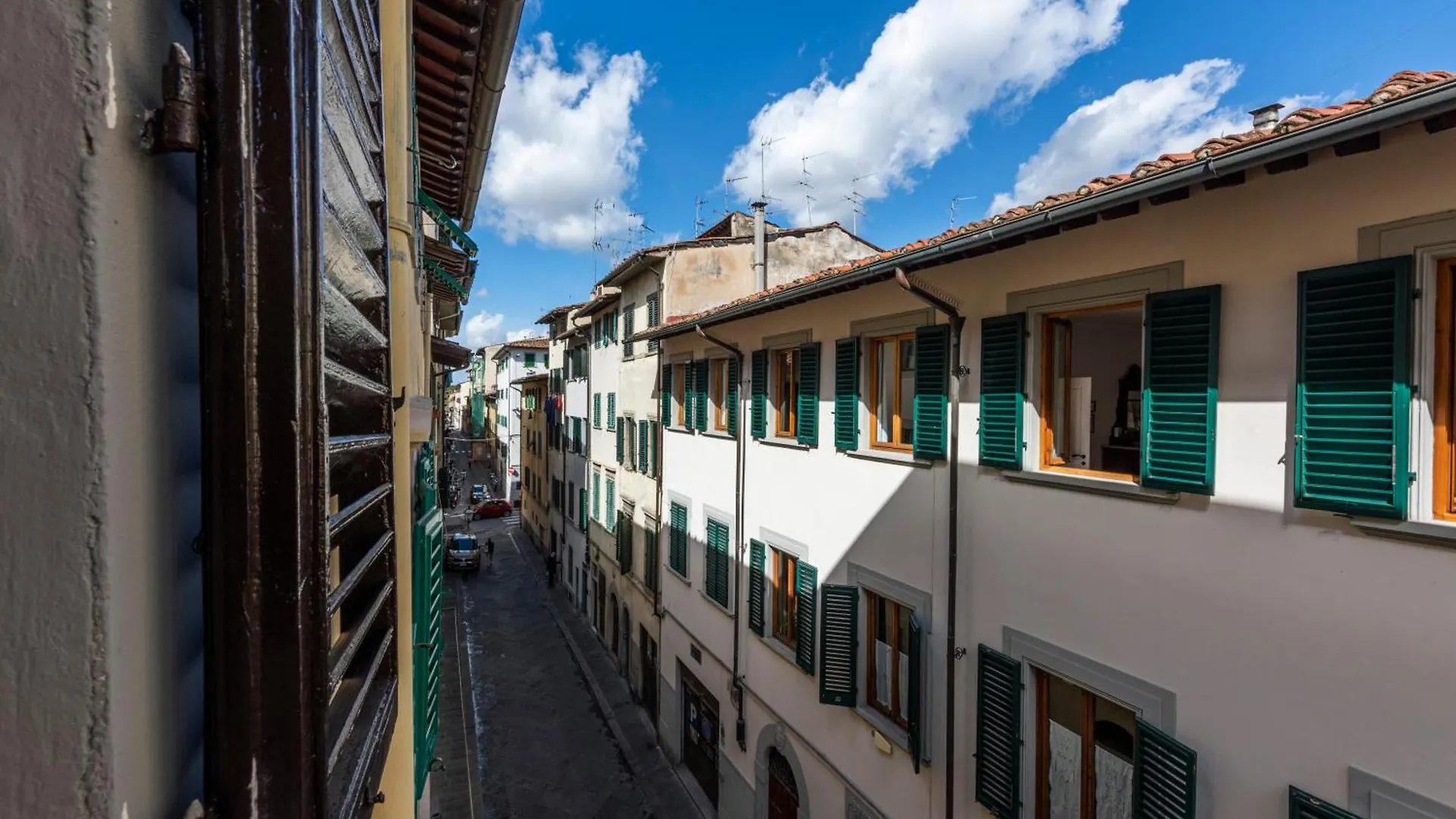 Apartment Cosy Suites In Glamorous Santo Spirito Plus Florence Italy